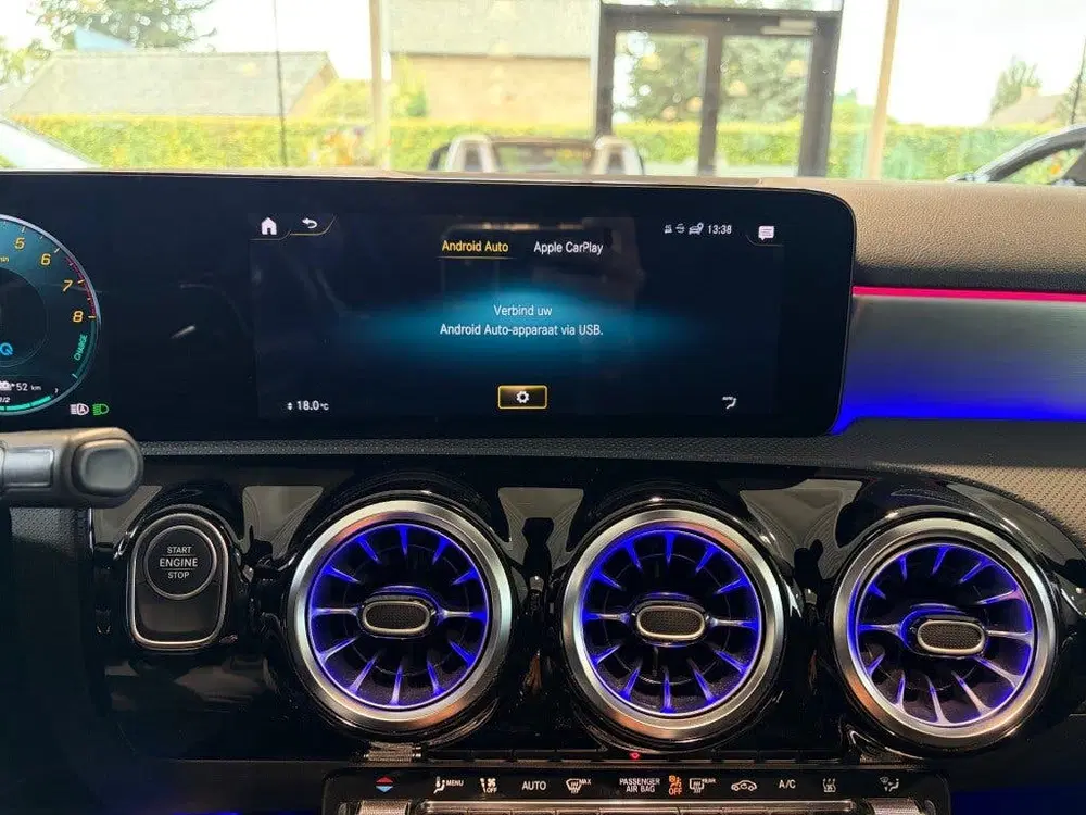 Mercedes-Benz A-Klasse A 250e AMG Night Pano Sfeerlicht Lede uit 2021, foto 10