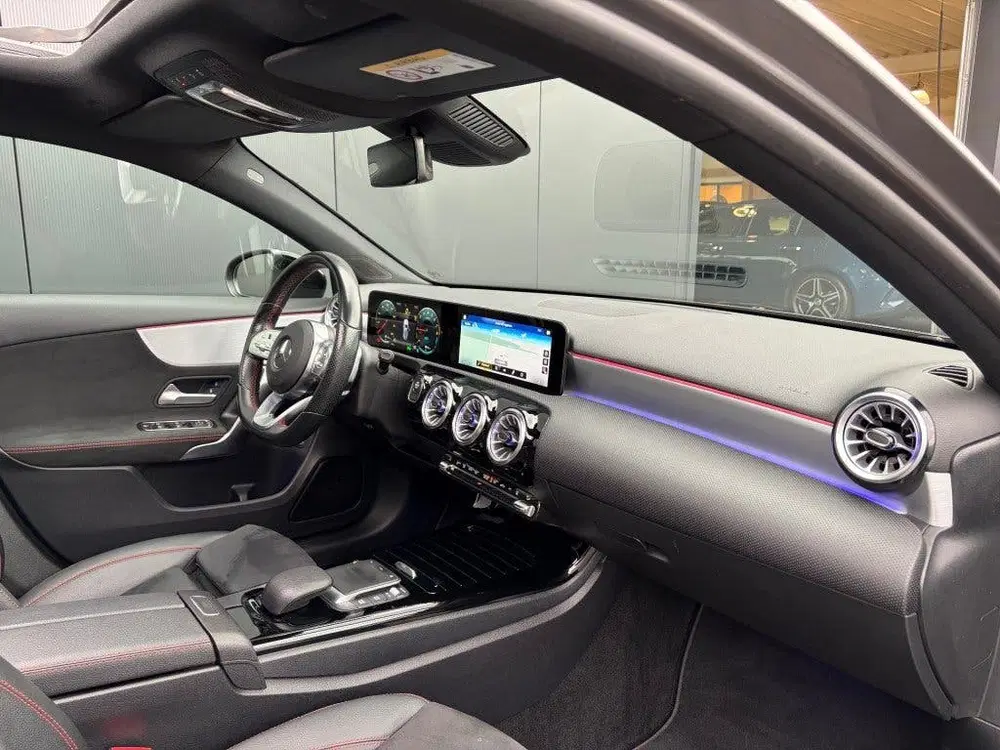 Mercedes-Benz A-Klasse A 250e AMG Night Pano Sfeerlicht Lede uit 2021, foto 5