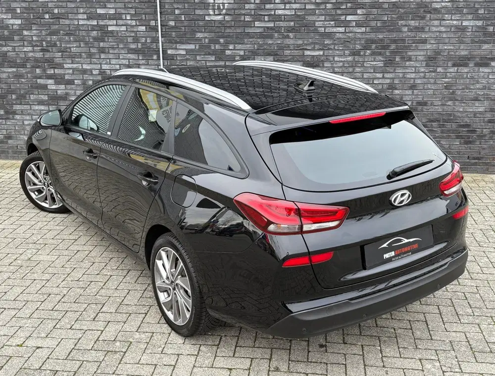 Hyundai i30 1.4 T-GDI Premium Automaat uit 2019, foto 13