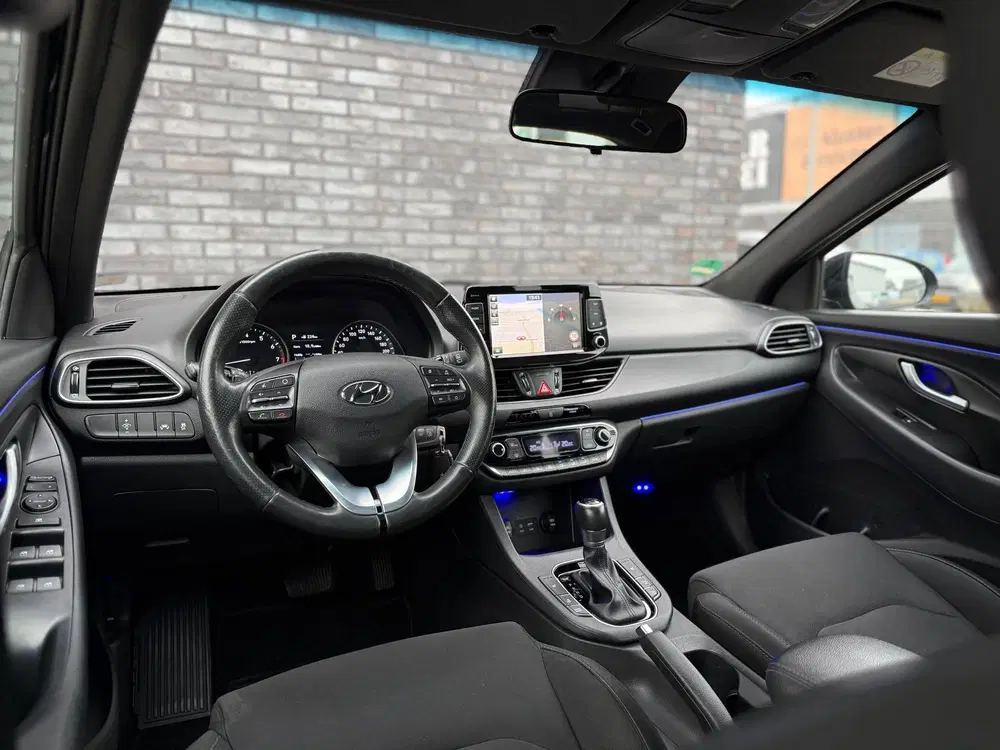 Hyundai i30 1.4 T-GDI Premium Automaat uit 2019, foto 14