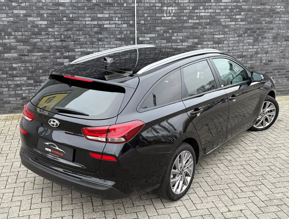 Hyundai i30 1.4 T-GDI Premium Automaat uit 2019, foto 4