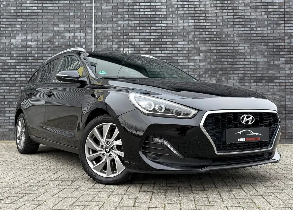Hyundai i30 1.4 T-GDI Premium Automaat uit 2019, foto 7