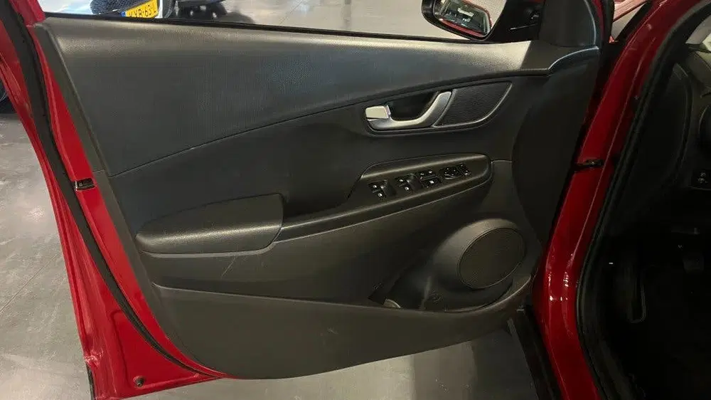 Hyundai KONA 1.0 T-GDI COMFORT uit 2019, foto 15