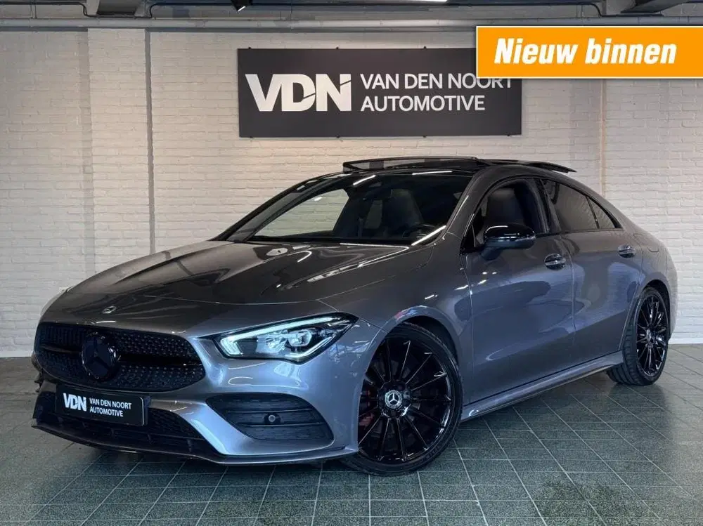 Mercedes-Benz CLA 180 AMG Night Pano Camera Sfeerv St uit 2019