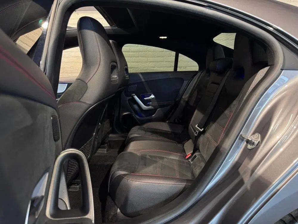 Mercedes-Benz CLA 180 AMG Night Pano Camera Sfeerv St uit 2019, foto 14
