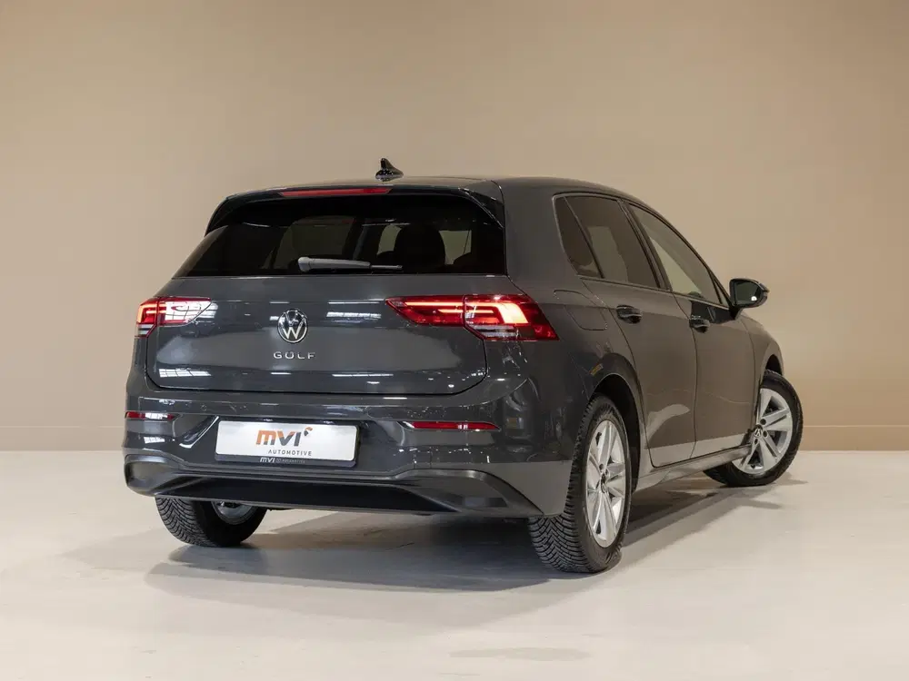 Volkswagen Golf 1.0 TSI Life uit 2024, foto 2