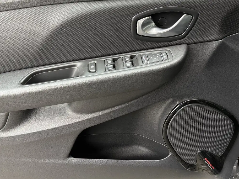 Renault Clio 0.9 TCe Intens Interesse in een bezichtigi uit 2019, foto 4
