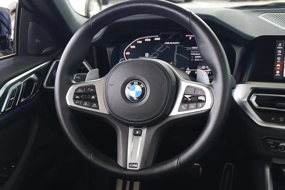 BMW 4-serie M440i xDrive uit 2021, foto 13
