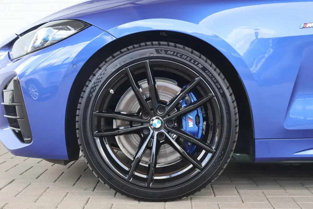 BMW 4-serie M440i xDrive uit 2021, foto 8