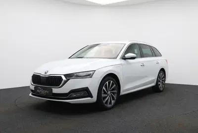 Skoda Octavia 1.4 TSI iV PHEV Style 204PK uit 2023