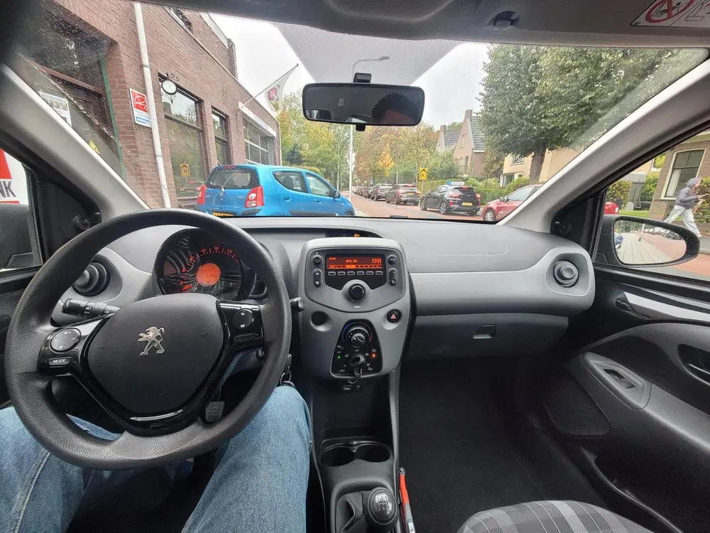 Peugeot 108 1.0 e-VTi Active TOP uit 2019, foto 9