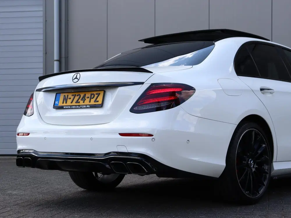 Mercedes-Benz E-Klasse 200 Business Solution AMG Plus Upgrad uit 2019, foto 10