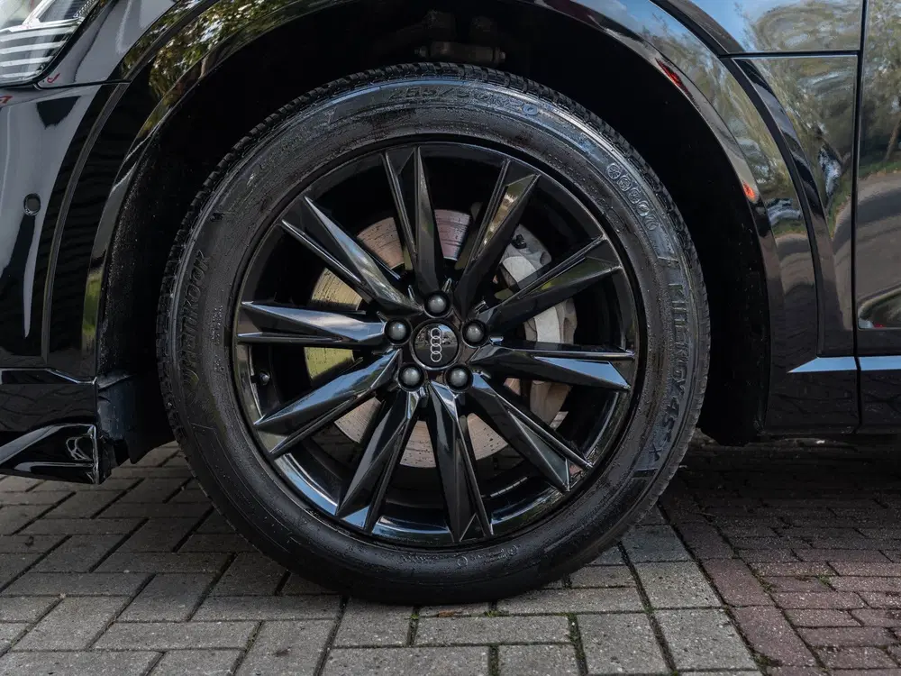 Audi e-tron E-tron 50 quattro Launch edition Black 71 uit 2019, foto 11
