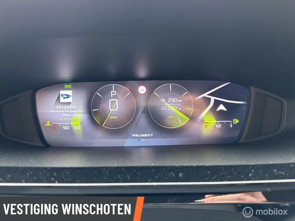 Peugeot 408 1.2 PureTech Allure Pack 130 Automaat uit 2023, foto 9