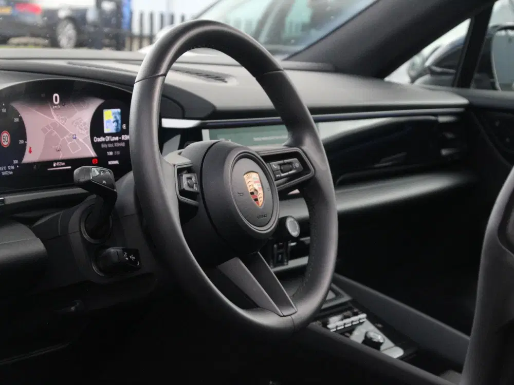 Porsche Macan 4 S 100 kWh uit 2025, foto 4
