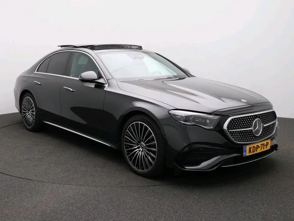 Mercedes-Benz E-Klasse 300 e Sport Edition uit 2026, foto 3