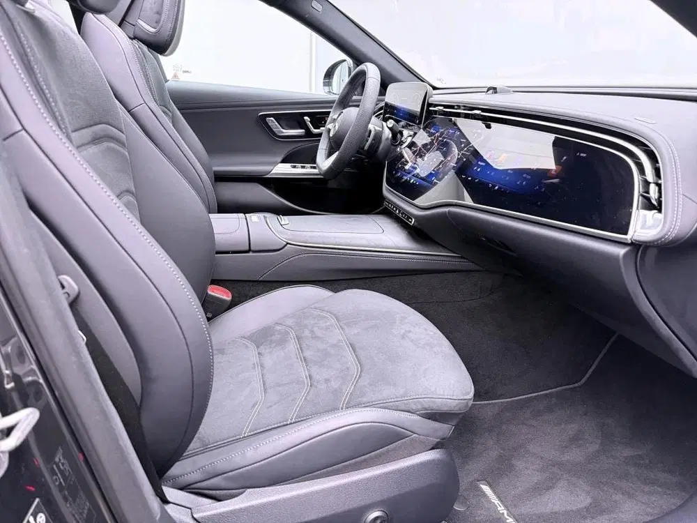 Mercedes-Benz E-Klasse 300 e Sport Edition uit 2026, foto 6