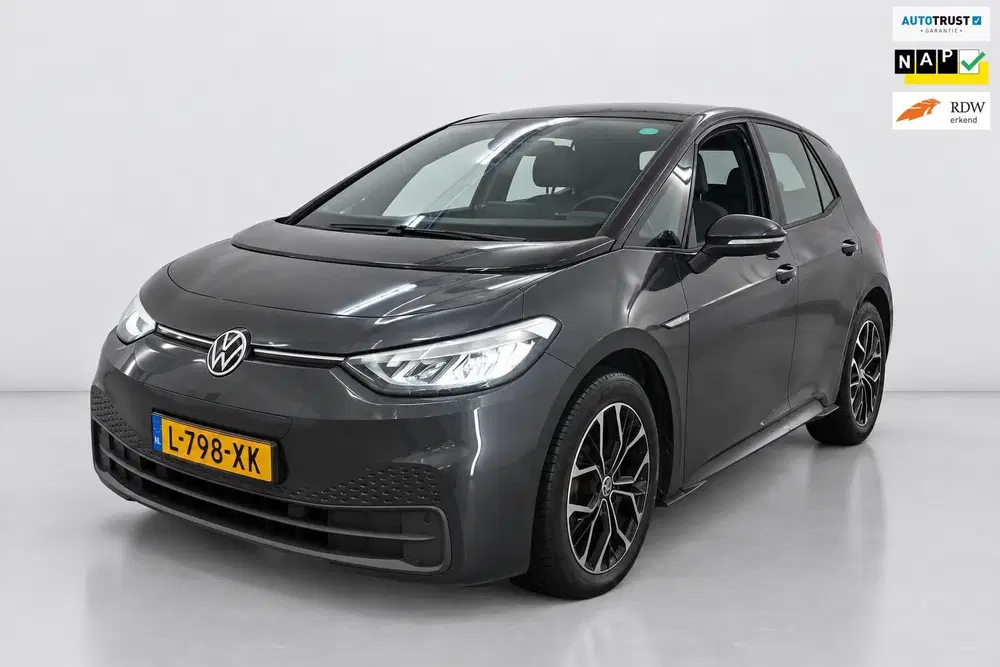 Volkswagen ID.3 Life 58 kWh 91% FASE 3 STOEL VR PDC VOOR E uit 2021