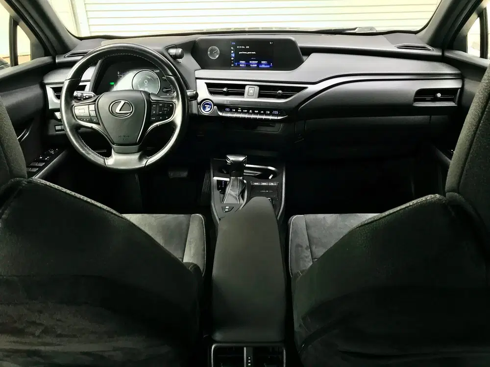 Lexus UX 250h Business Line Pro uit 2020, foto 12