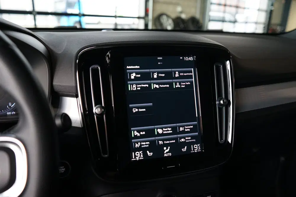 Volvo XC40 1.5 T4 Plug-in hybrid ACC uit 2022, foto 10