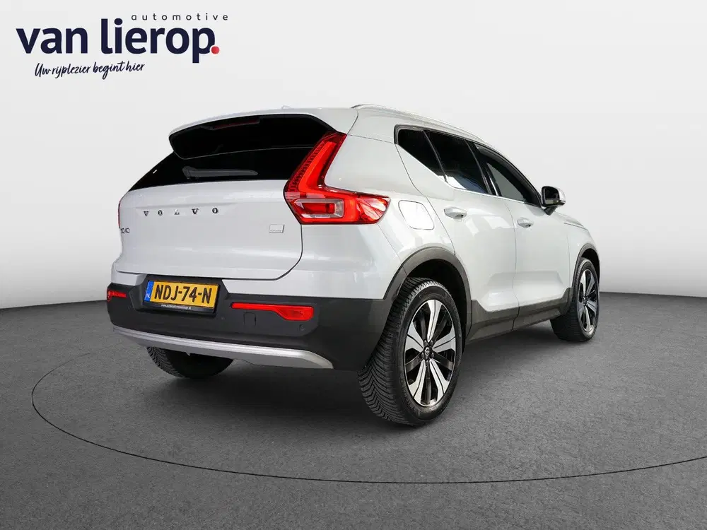 Volvo XC40 1.5 T4 Plug-in hybrid ACC uit 2022, foto 3
