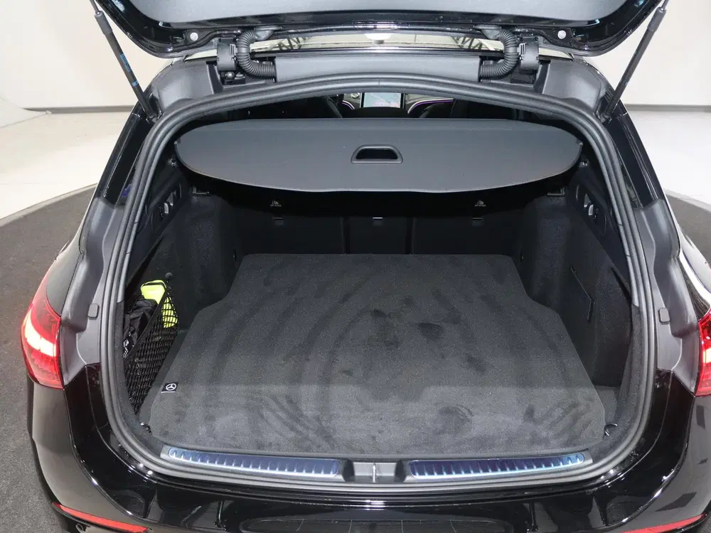 Mercedes-Benz C-Klasse 180 Star Edition AMG Line LIMITED uit 2025, foto 11