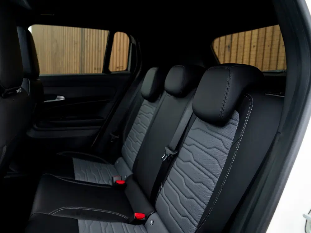 Jeep Avenger 1.2 4xe Upland uit 2025, foto 9