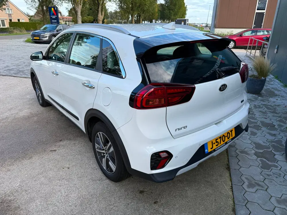 Kia Niro 1.6 GDi Hybrid DynamicLine uit 2020, foto 7