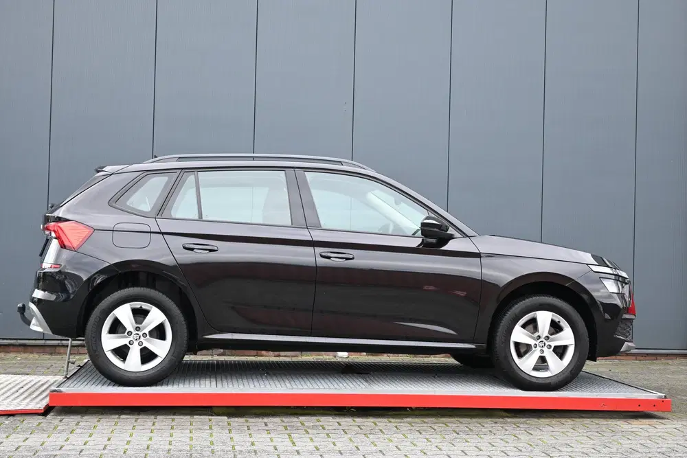 Skoda Kamiq 1.0 TSI Ambition trekhaak (bj 2022) uit 2022, foto 2