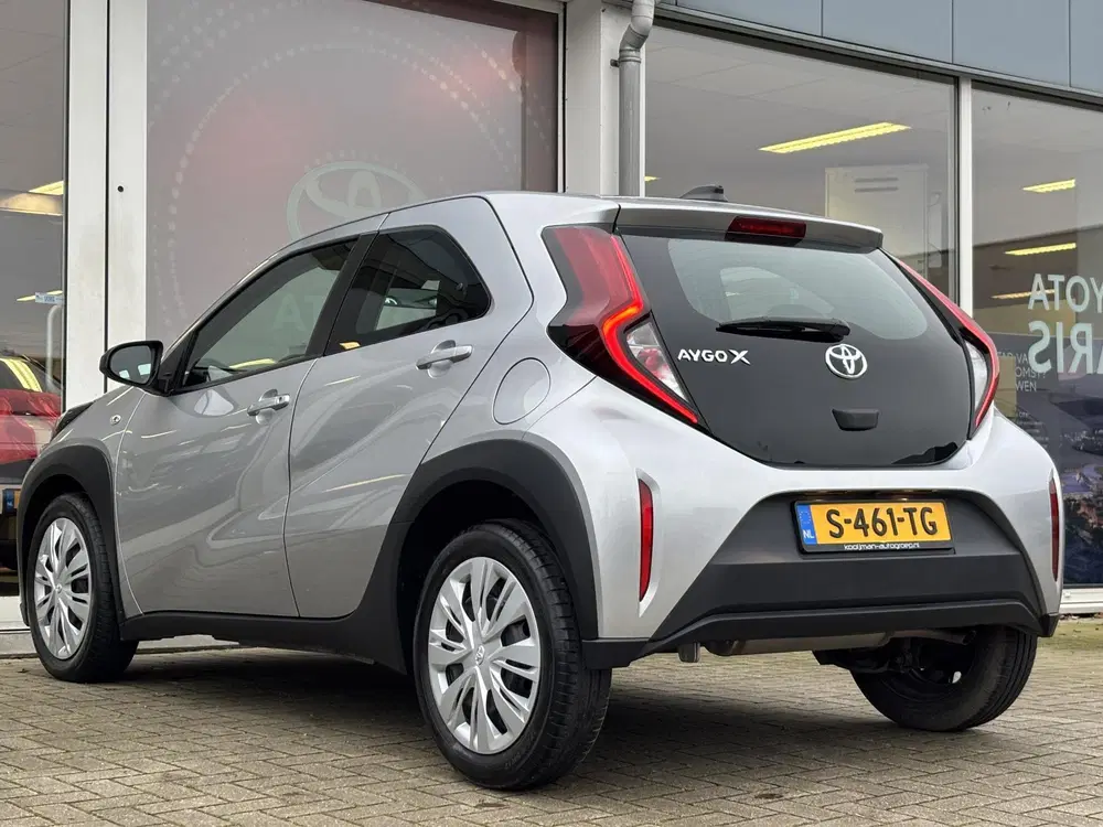 Toyota Aygo X 1.0 VVT-i MT Play uit 2022, foto 10