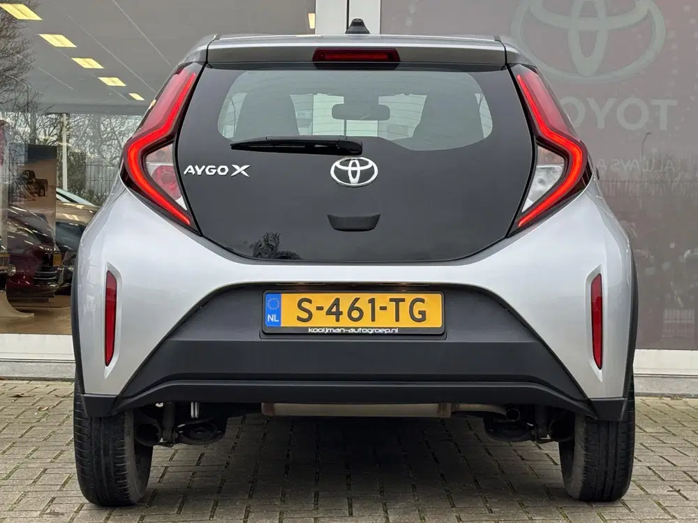 Toyota Aygo X 1.0 VVT-i MT Play uit 2022, foto 11