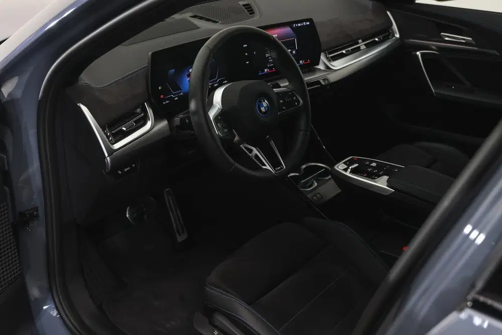 BMW iX2 xDrive30 M Sport uit 2025, foto 8