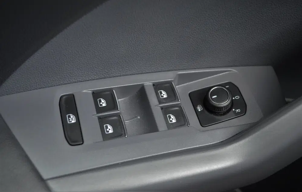 Volkswagen T-Cross 1.0 TSI Style uit 2019, foto 12