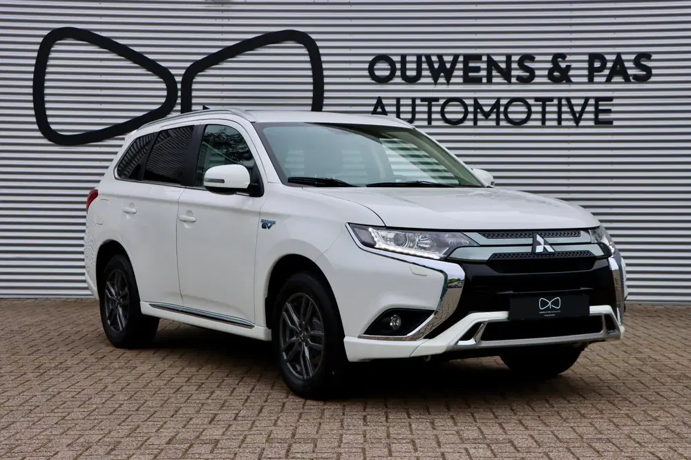 Mitsubishi Outlander 2.4 PHEV Pure uit 2021, foto 14