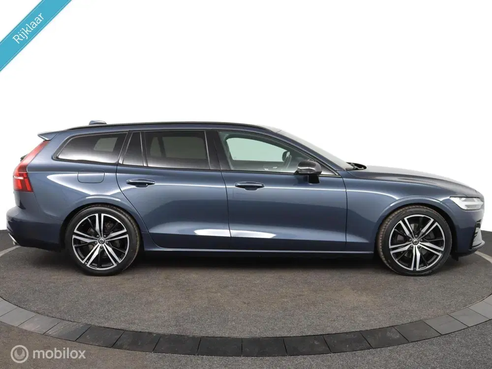 Volvo V60 2.0 T4 R-Design uit 2019, foto 3