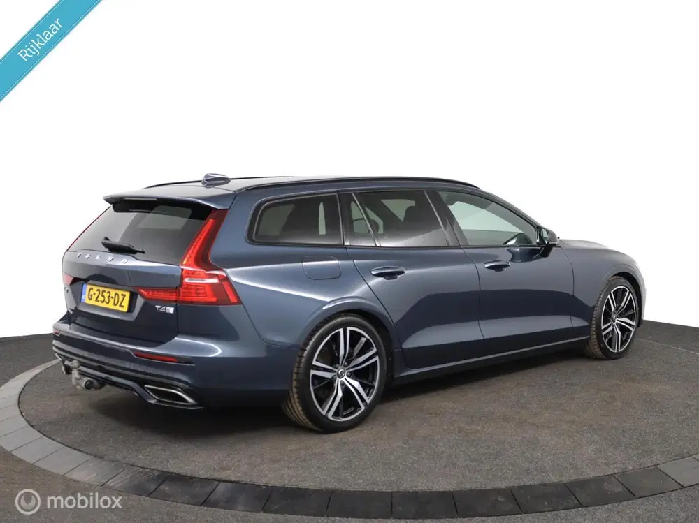 Volvo V60 2.0 T4 R-Design uit 2019, foto 6