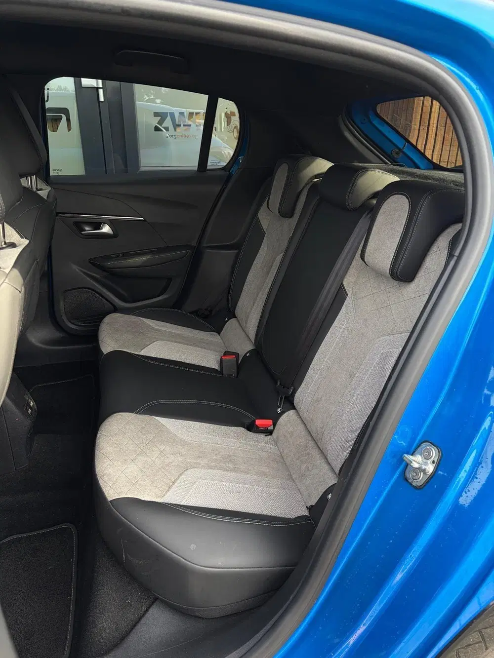 Peugeot 208 1.2 PureTech GT Pack stoelverwarming autom uit 2021, foto 5