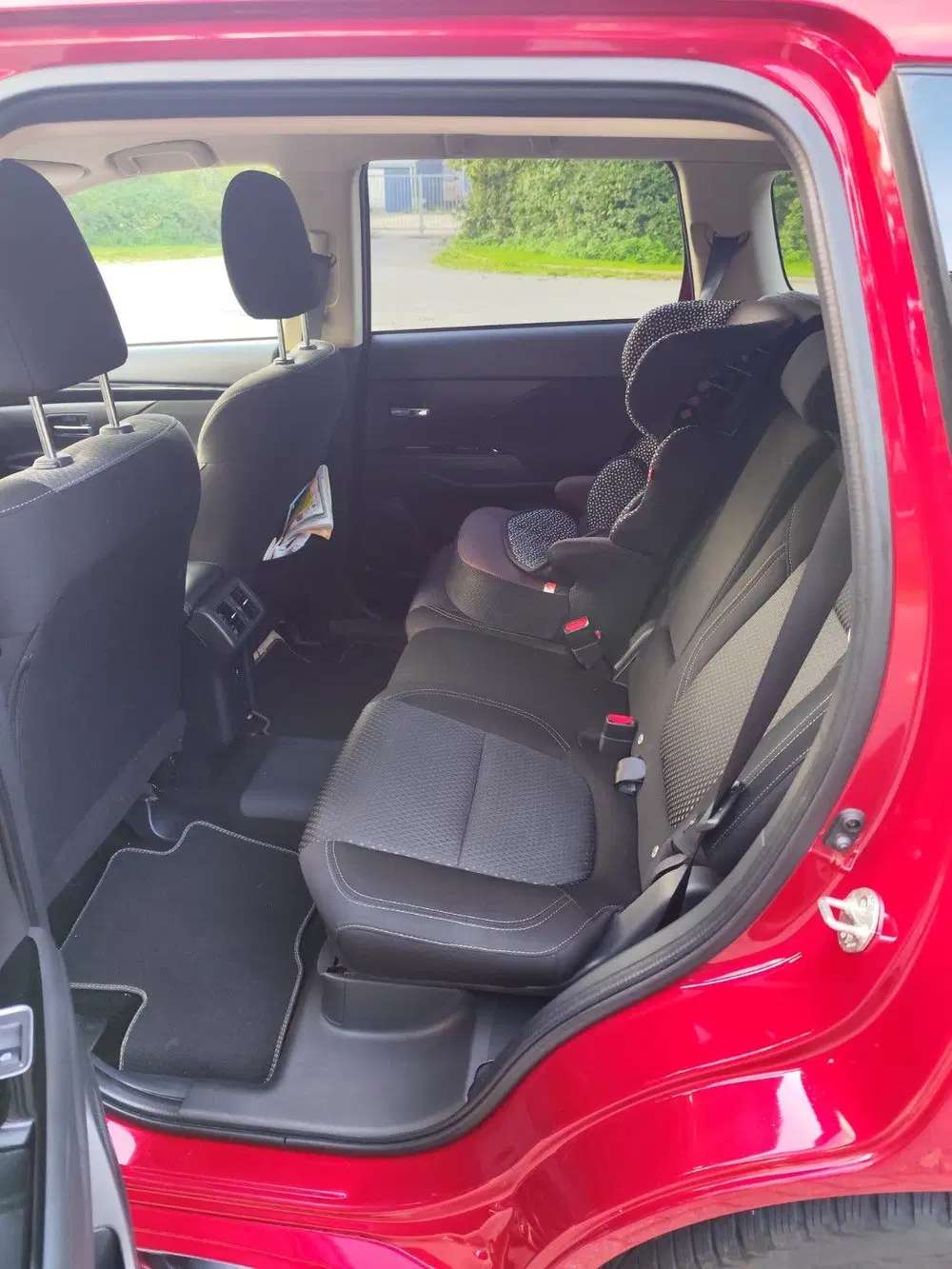 Mitsubishi Outlander 2.4 Dohc Mivec Phev 240pk 4WD Aut 2020 uit 2020, foto 12