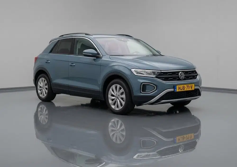 Volkswagen T-Roc 1.5 TSI Life Edition 150 PK uit 2025, foto 2
