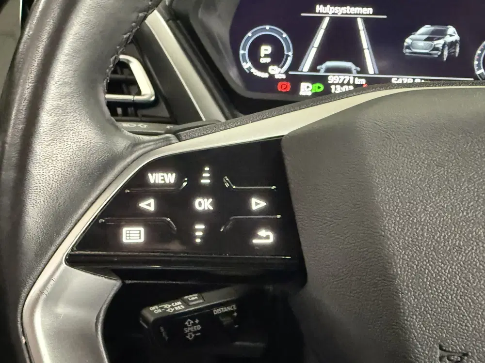 Audi Q4 e-tron 35 Launch edition S Competition 55 kWh ELE uit 2021, foto 12