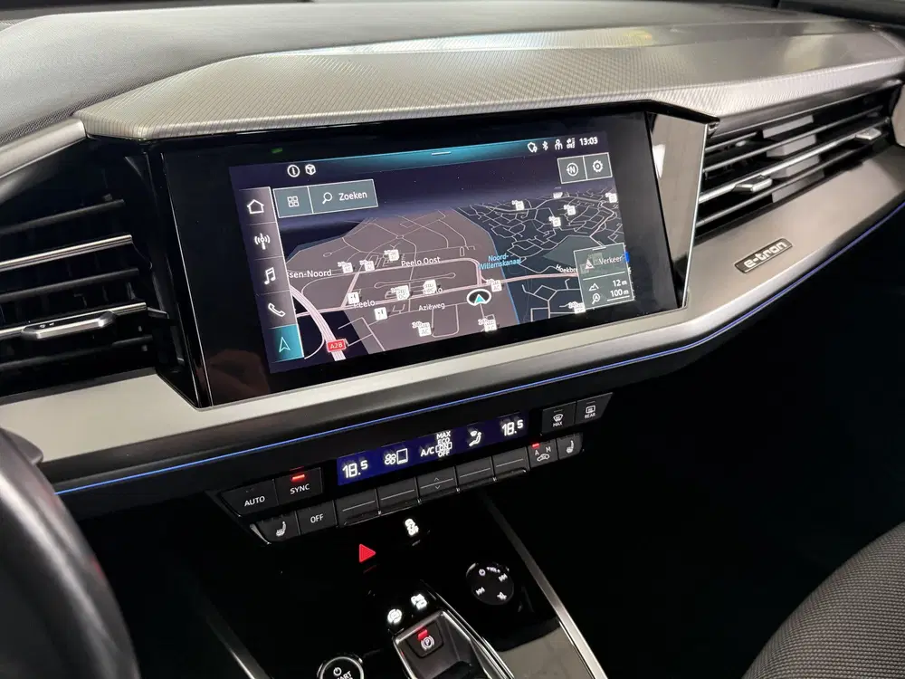 Audi Q4 e-tron 35 Launch edition S Competition 55 kWh ELE uit 2021, foto 15