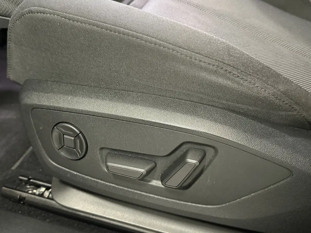 Audi Q4 e-tron 35 Launch edition S Competition 55 kWh ELE uit 2021, foto 7