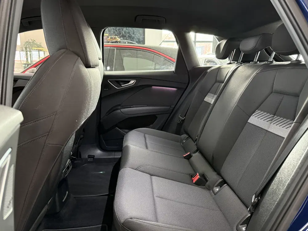 Audi Q4 e-tron 35 Launch edition S Competition 55 kWh ELE uit 2021, foto 8