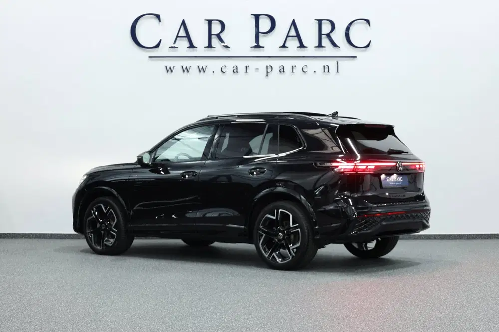 Volkswagen Tiguan 1.5 eTSI 3x R-Line IQ+LED uit 2024, foto 8
