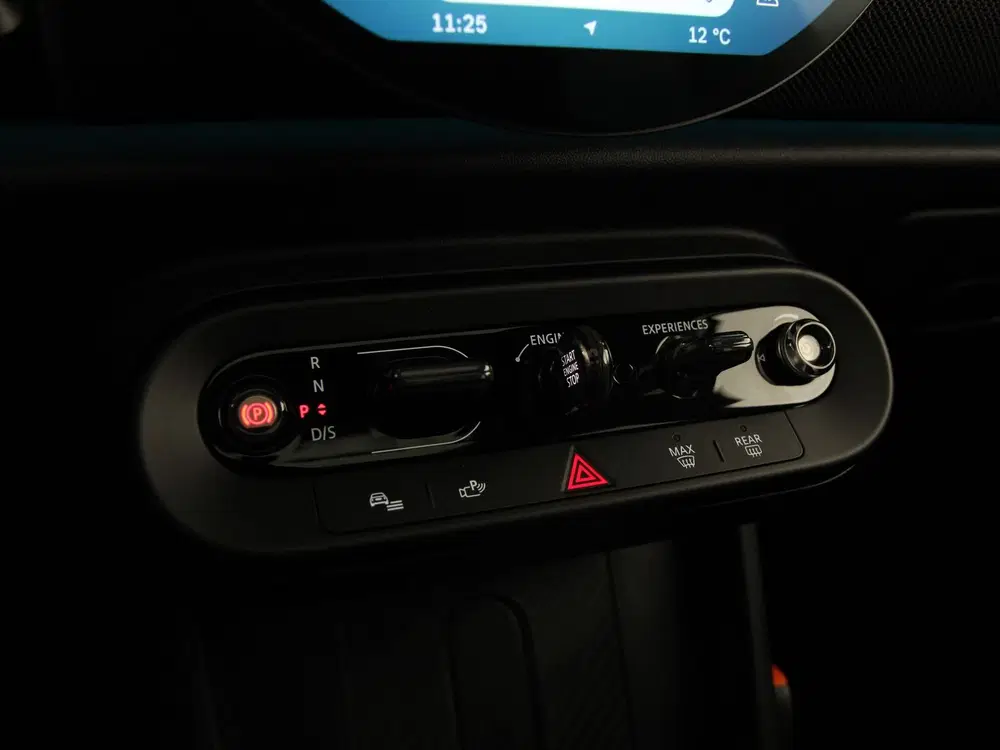 Mini John Cooper Works Cooper C John Cooper Works Pakket M (bj 20 uit 2026, foto 14