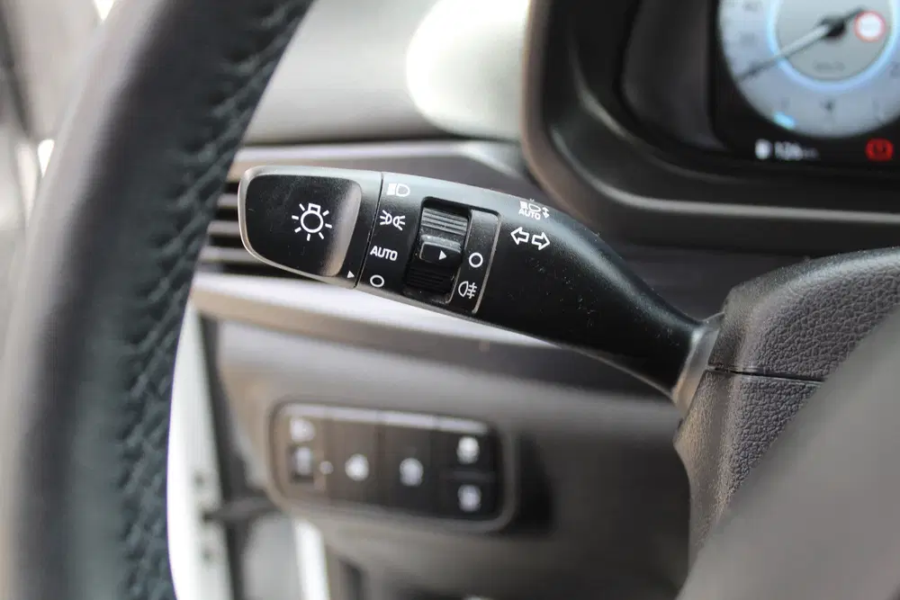 Hyundai BAYON 1.0 T-GDI Premium Sky Two-Tone l Stuur- en uit 2022, foto 12