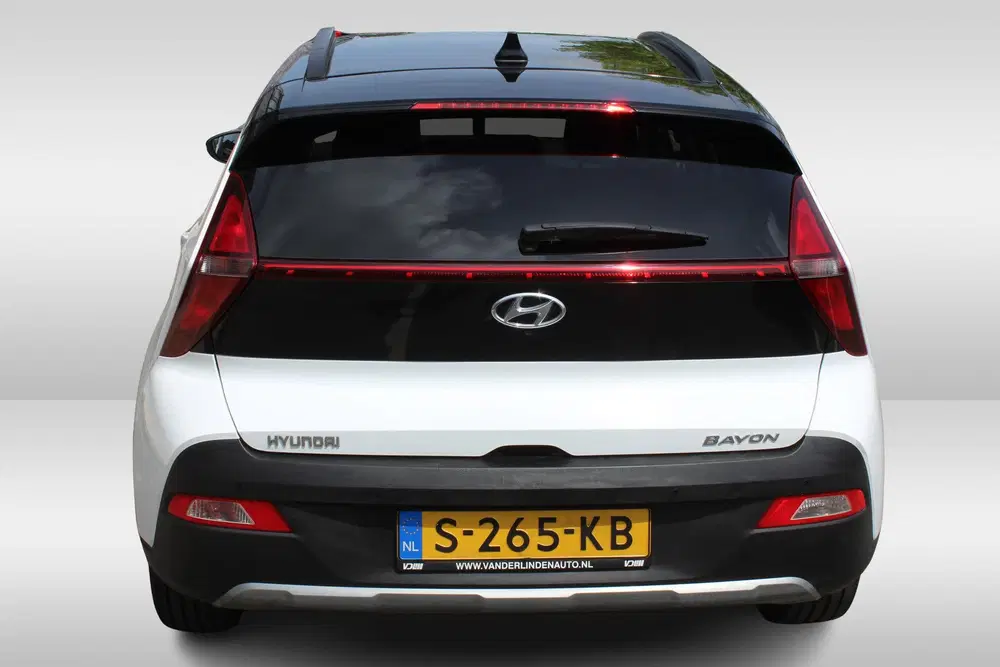 Hyundai BAYON 1.0 T-GDI Premium Sky Two-Tone l Stuur- en uit 2022, foto 5