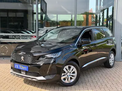 Peugeot 5008 1.2 PureTech Style Airco Cruise Lmv Navi uit 2023