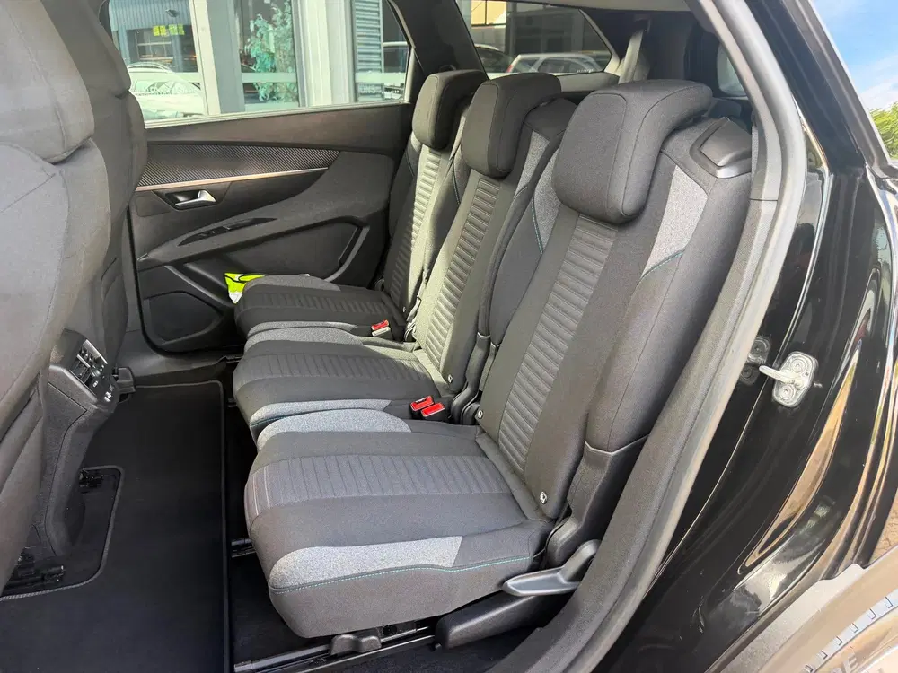 Peugeot 5008 1.2 PureTech Style Airco Cruise Lmv Navi uit 2023, foto 11