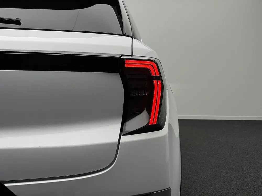 Ford Explorer Select Extended Range RWD 77 kWh uit 2026, foto 11